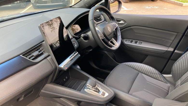 Renault Symbioz 1.6 E-Tech FHEV 145 Iconic Esprit Alpine 5dr Auto Hybrid Estate